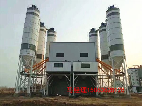在使用初期，混凝土攪拌站有什么注意事項(xiàng)？